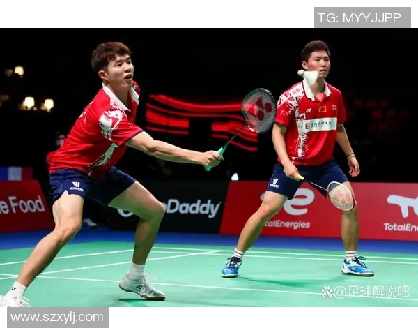 重庆羽毛球队灵活性探讨:如何提升竞技水平与团队协作能力